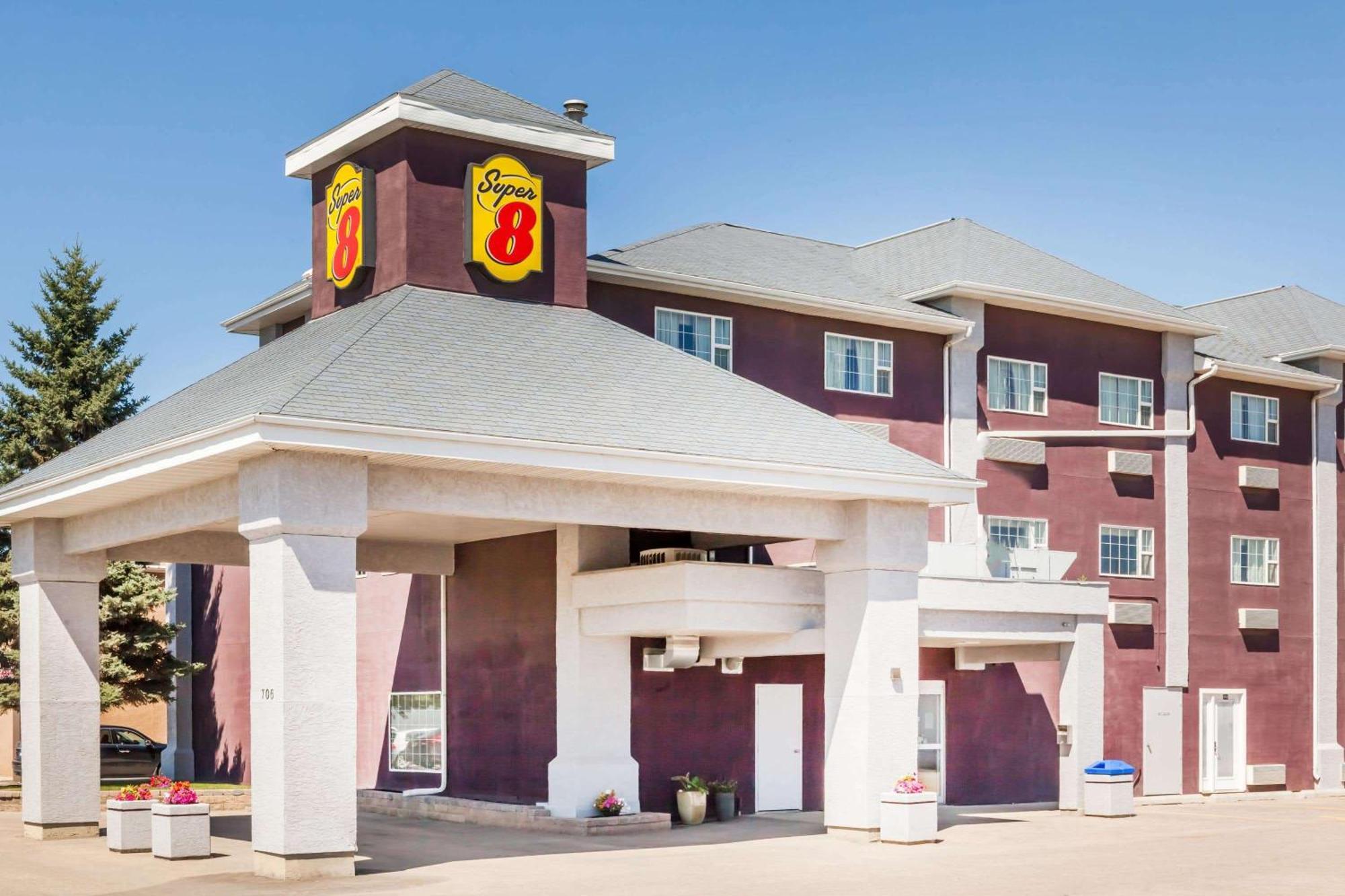 Hotel Super 8 By Wyndham Saskatoon Near Saskatoon Airport Exterior foto