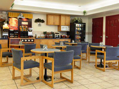 Hotel Super 8 By Wyndham Saskatoon Near Saskatoon Airport Restaurant foto